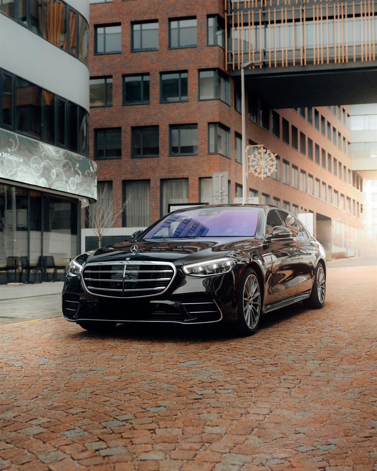 Cantabrico Chauffeur — Luxury Transport